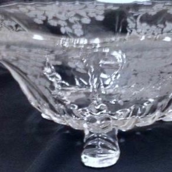 💲SALE💲Vintage New Martinsville Large Meadow Wreath Etched Clear Crystal Bowl - Picture 6 of 6